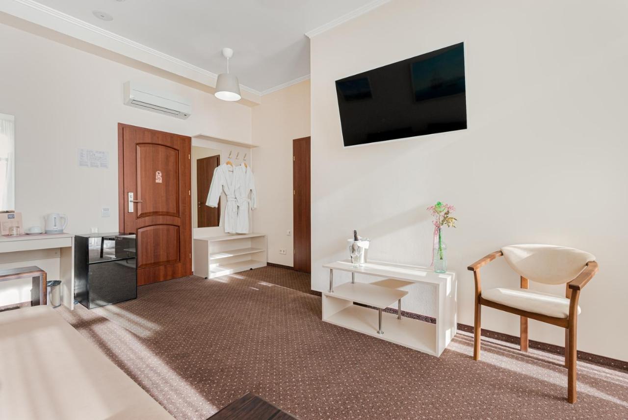 Hotel 52 Odessa Ngoại thất bức ảnh