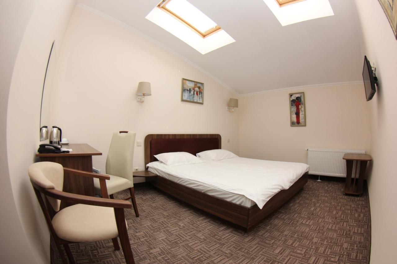Hotel 52 Odessa Ngoại thất bức ảnh